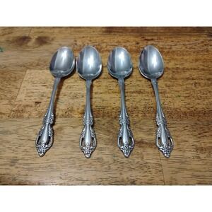 4 Oneida Distinction Deluxe HH Raphael Stainless Oval Soup or Desert Spoons